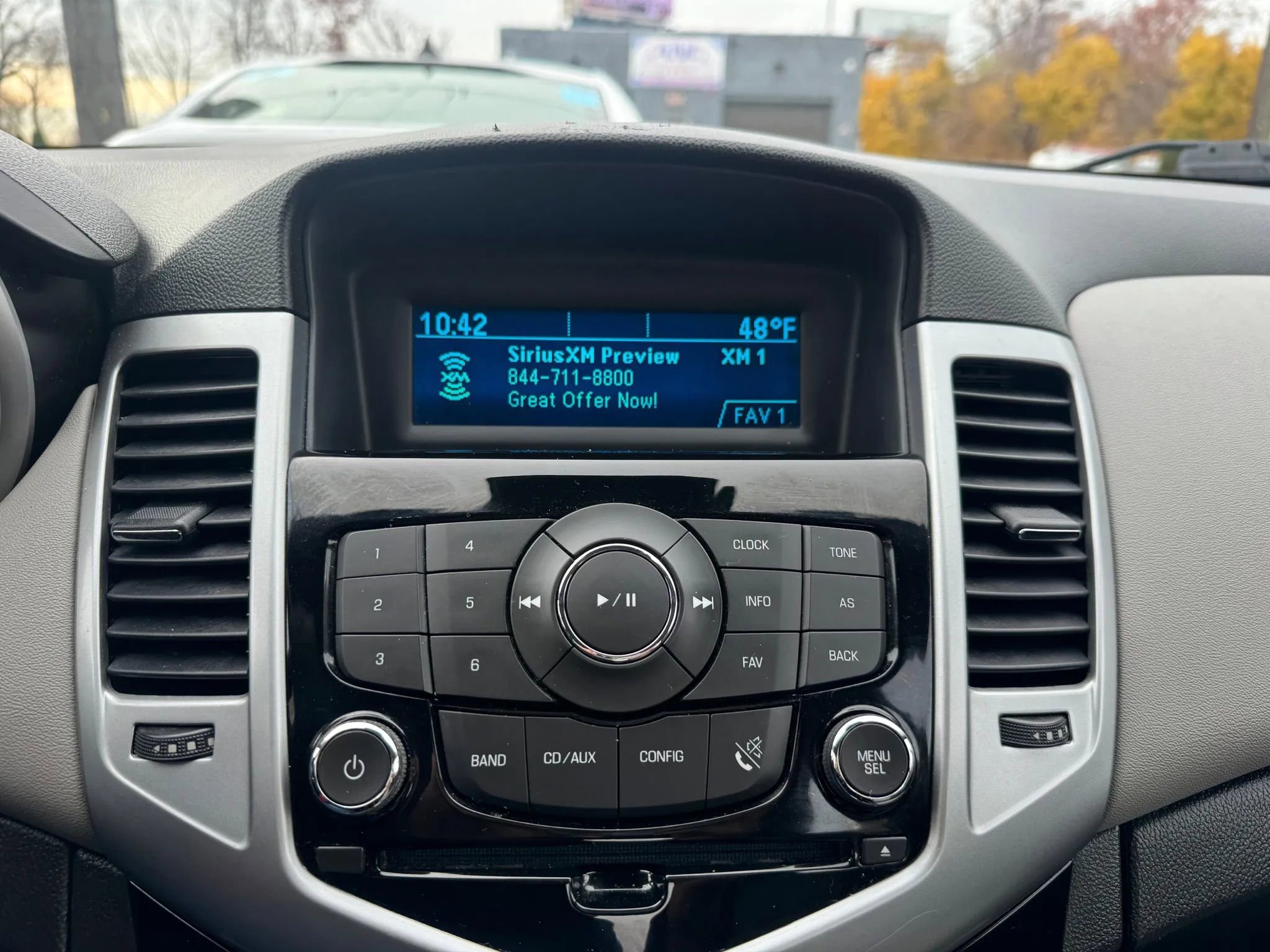 Used 2013 Chevrolet Cruze LS image 14