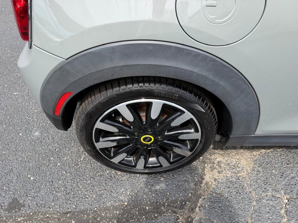 Used 2022 MINI Cooper SE FWD image 24