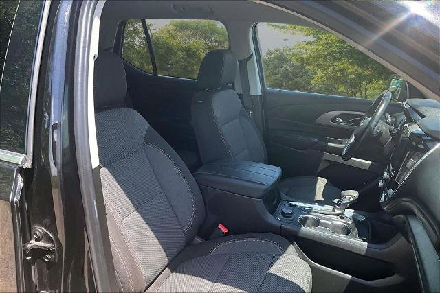 Used 2021 Chevrolet Traverse LT AWD/4WD image 7