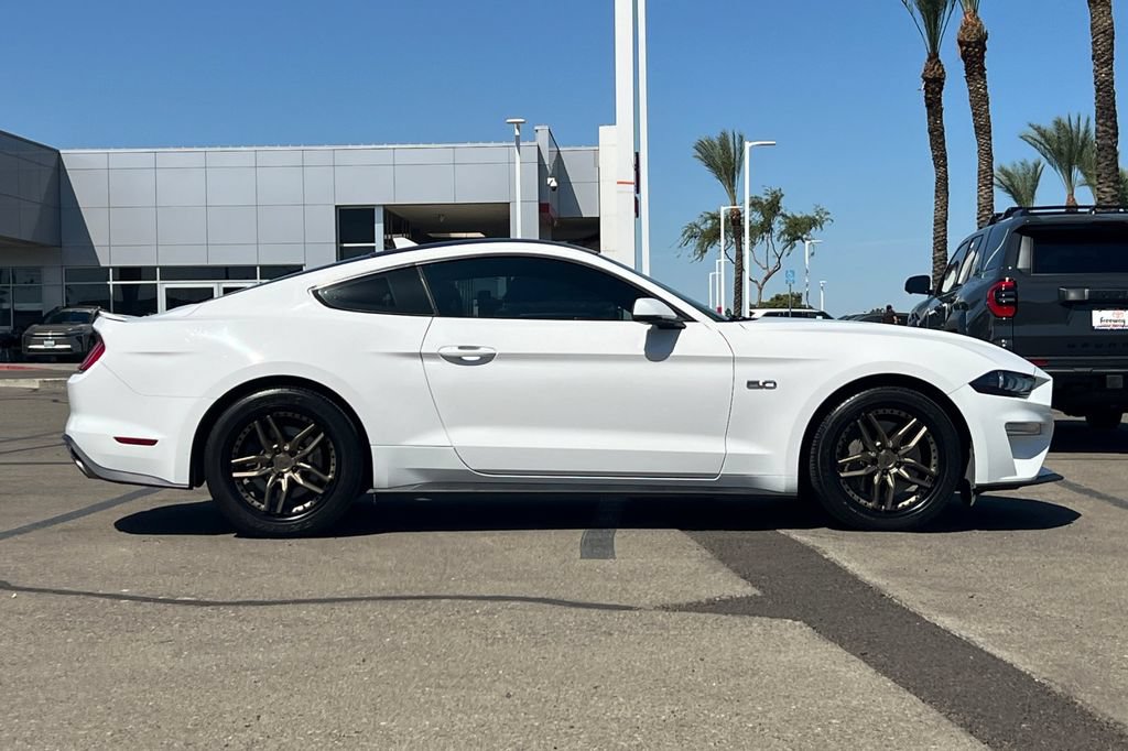 Used 2020 Ford Mustang GT Premium RWD image 3