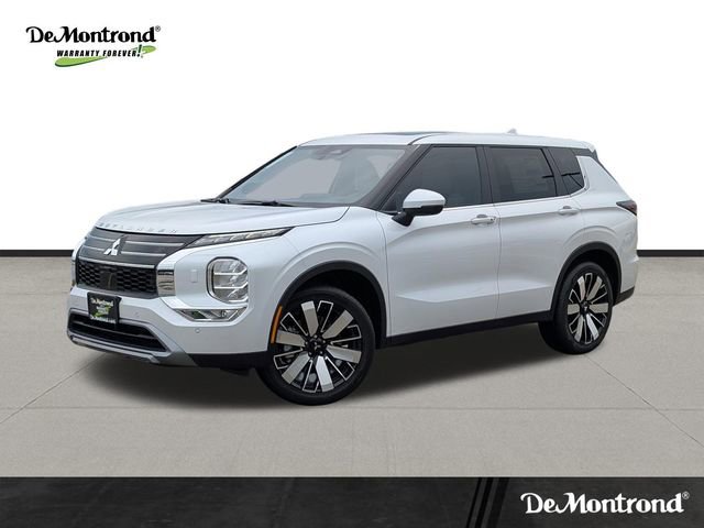 New 2025 Mitsubishi Outlander SE AWD/4WD image 1