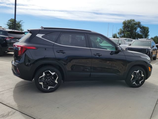 Used 2025 Kia Seltos EX FWD image 6