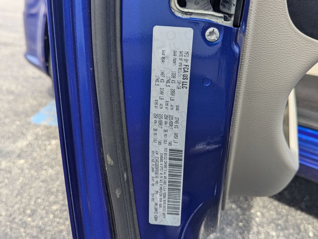 Used 2019 Dodge Grand Caravan SE w/ UConnect Hands-Free Group FWD image 31
