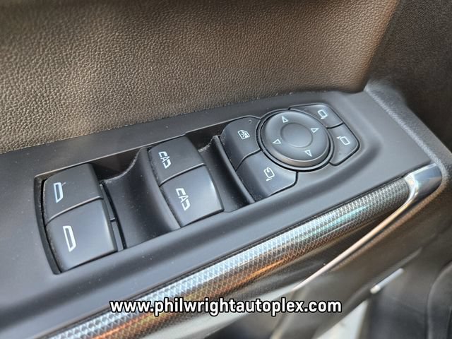 Used 2021 GMC Sierra 1500 AT4 w/ AT4 Value Package AWD/4WD image 32