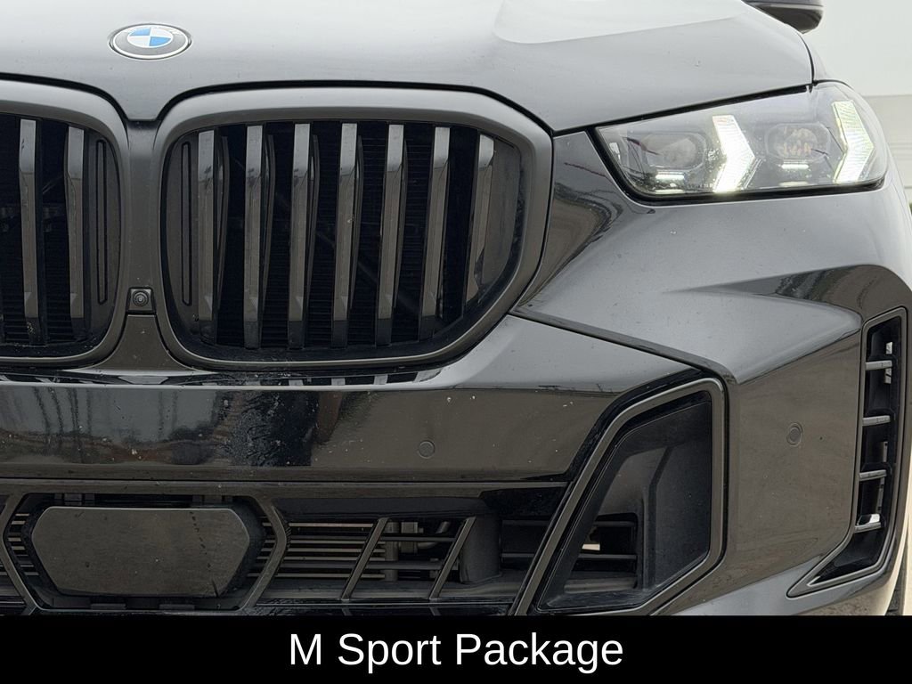 Used 2024 BMW X5 xDrive40i w/ M Sport Package AWD/4WD image 4