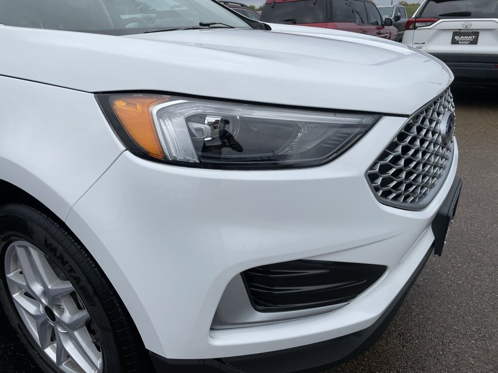 Used 2023 Ford Edge SEL image 26