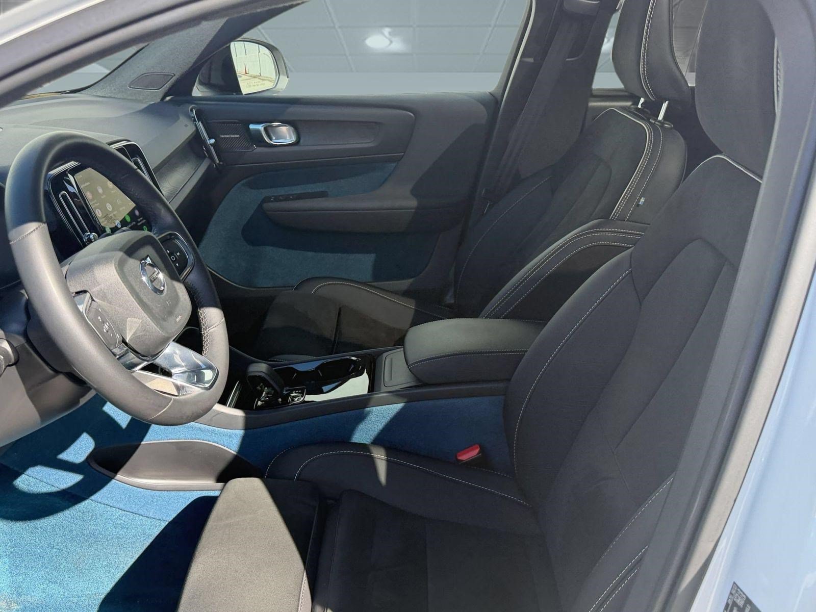 Used 2023 Volvo C40 P8 Recharge Ultimate AWD/4WD image 5