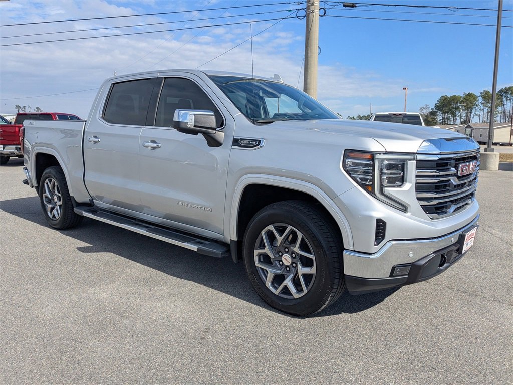 Used 2022 GMC Sierra 1500 SLT w/ SLT Premium Plus Package image 2
