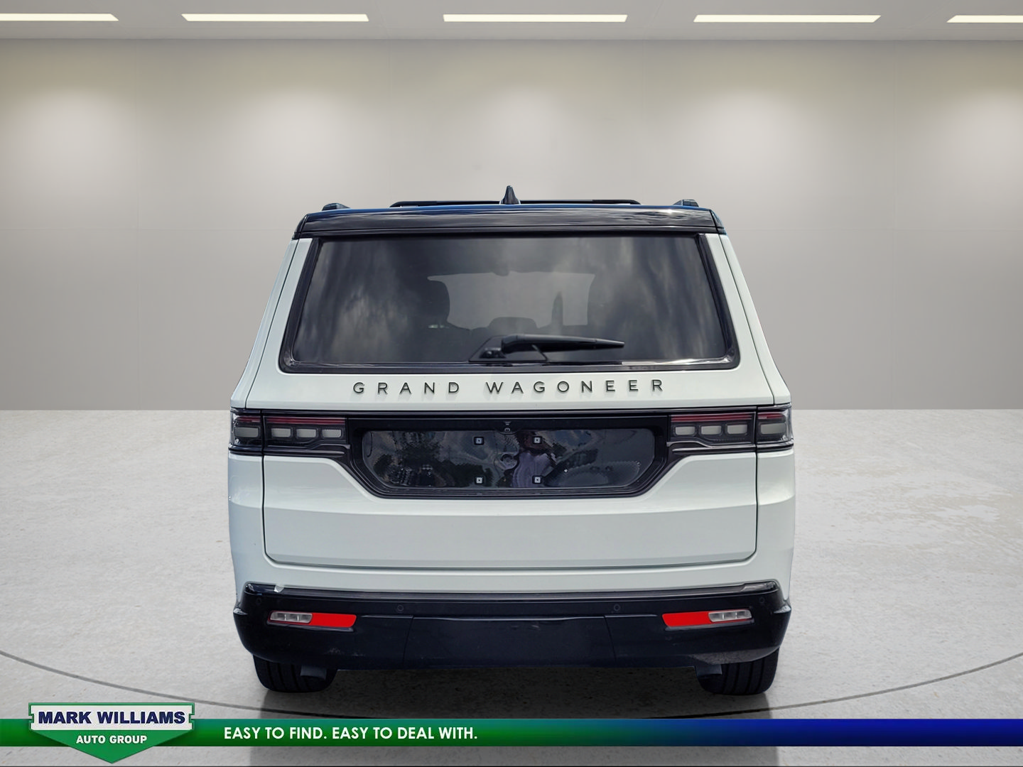 Used 2025 Jeep Grand Wagoneer L Series II Obsidian w/ Quick Order Packagew 28T AWD/4WD image 5