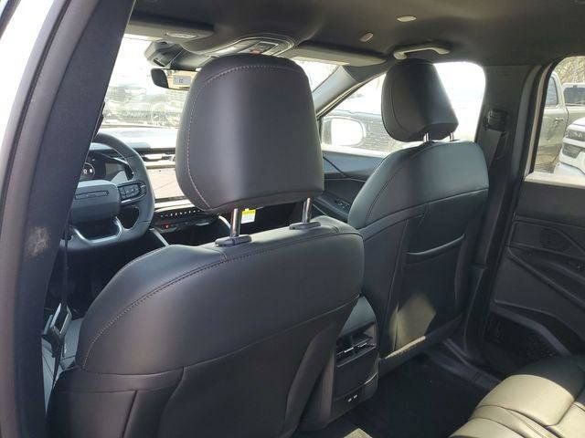 New 2026 Jeep Cherokee Limited AWD/4WD image 11