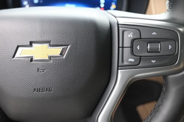 Used 2023 Chevrolet Tahoe Premier w/ Premium Package AWD/4WD image 14