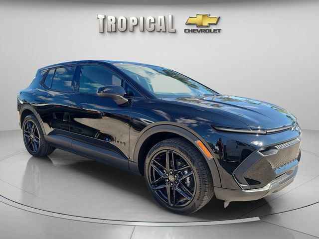 New 2026 Chevrolet Equinox EV LT w/ LPO, Blackout Package FWD image 7