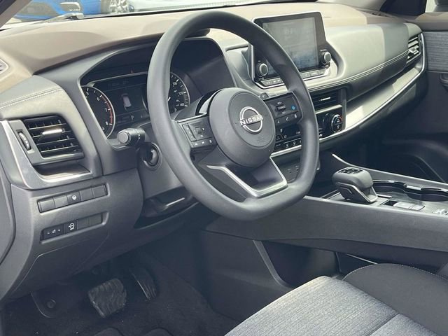 Used 2023 Nissan Rogue SV FWD image 12