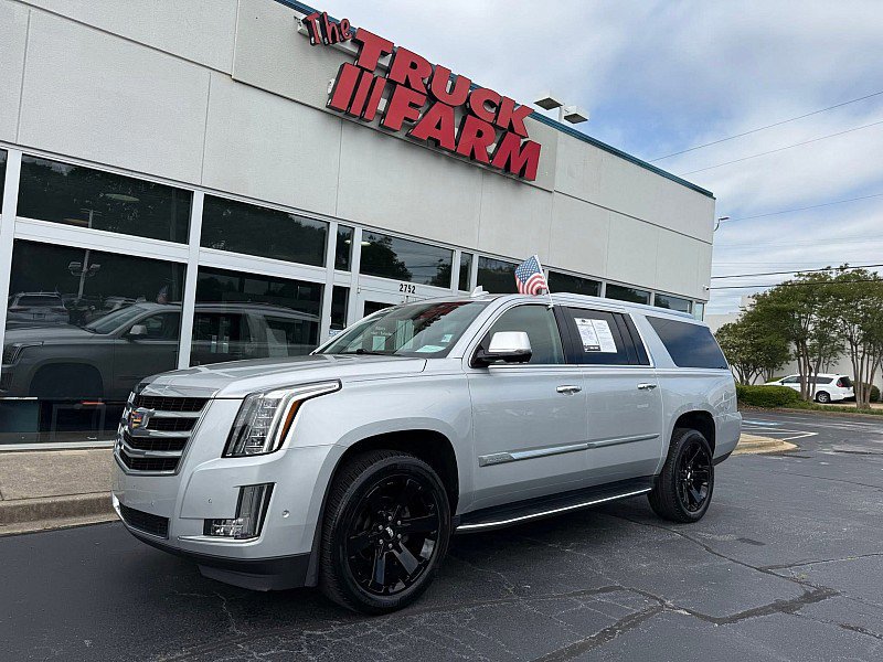 Used 2020 Cadillac Escalade ESV Luxury AWD/4WD image 1