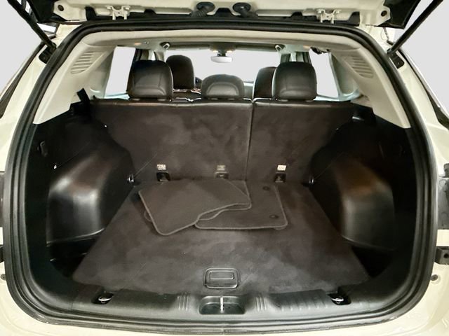 Used 2019 Jeep Compass Latitude w/ Popular Equipment Group image 24