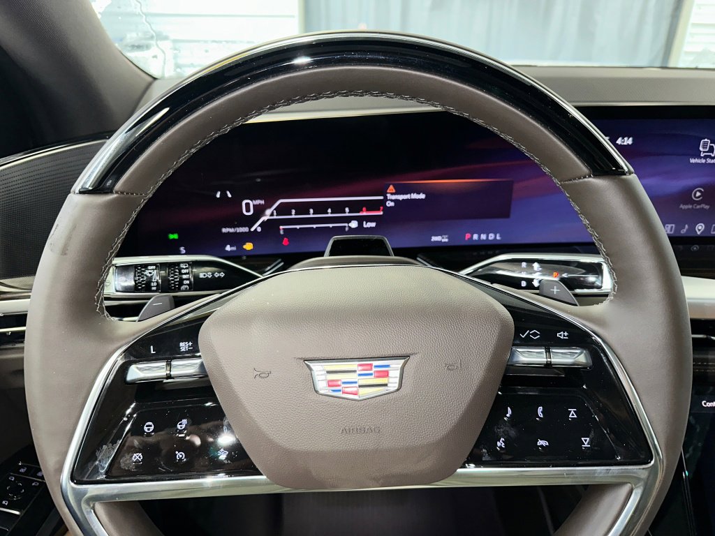 New 2026 Cadillac Escalade ESV Luxury w/ Touring Package image 3