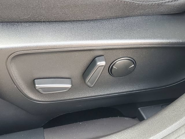 Certified 2023 Ford Escape Active AWD/4WD image 13