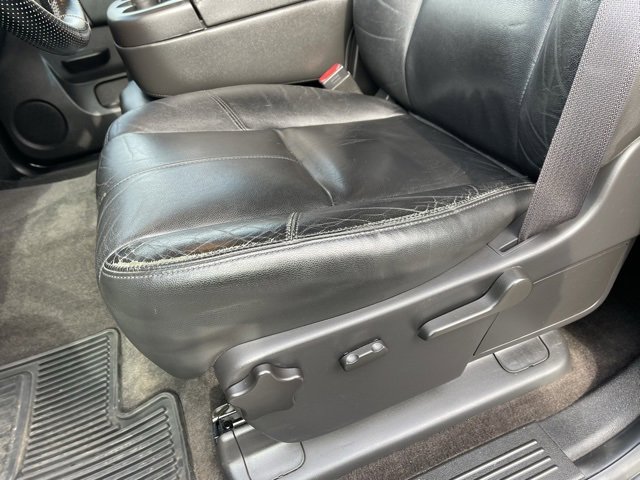 Used 2013 Chevrolet Silverado 2500 LT w/ Interior Plus Package image 15