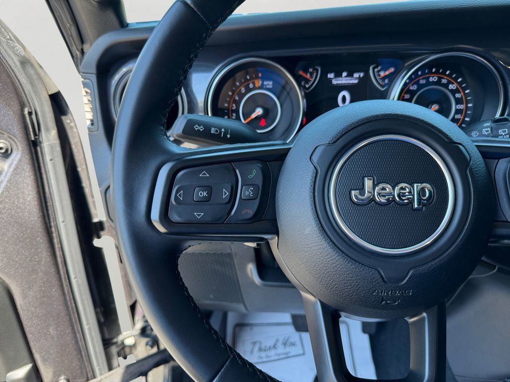 Used 2022 Jeep Wrangler Unlimited Sport AWD/4WD image 21