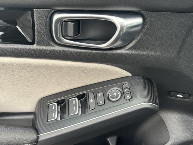 Used 2024 Honda Civic Touring image 11