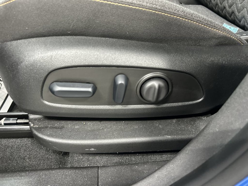Certified 2024 Chevrolet Equinox LT AWD/4WD image 10