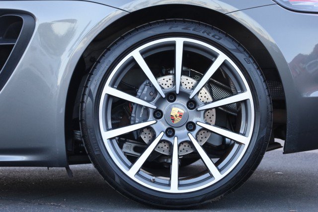 Used 2017 Porsche 718 Boxster RWD image 56