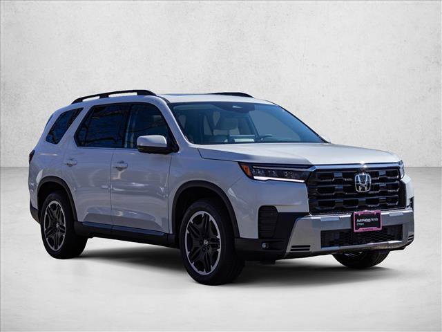 New 2026 Honda Pilot Touring image 3