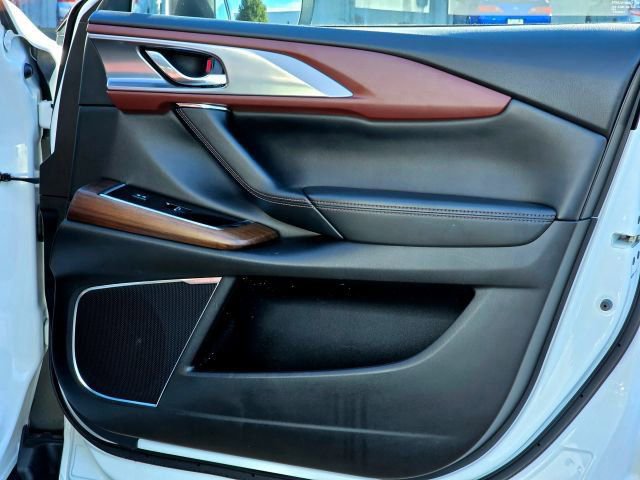 Used 2016 MAZDA CX-9 Signature image 28