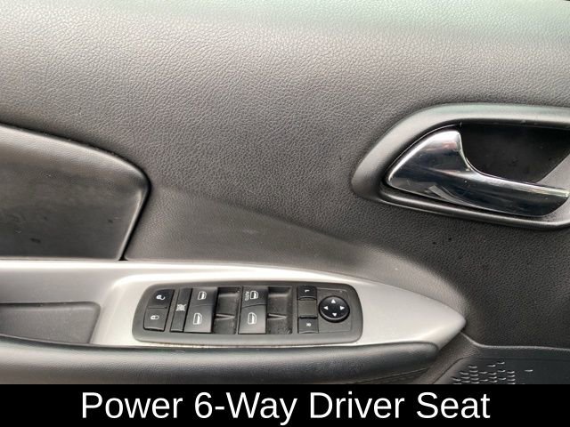 Used 2020 Dodge Journey SE w/ SE Popular Equipment Group image 14