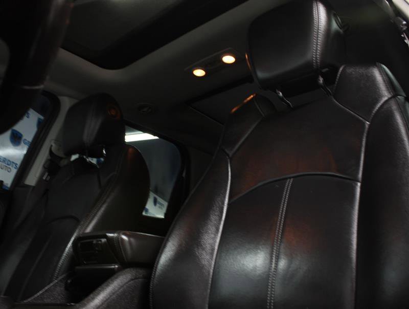 Used 2015 GMC Acadia SLT image 8