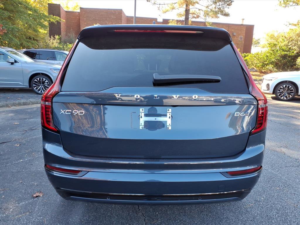 New 2026 Volvo XC90 B6 Ultra w/ Lounge Package image 4