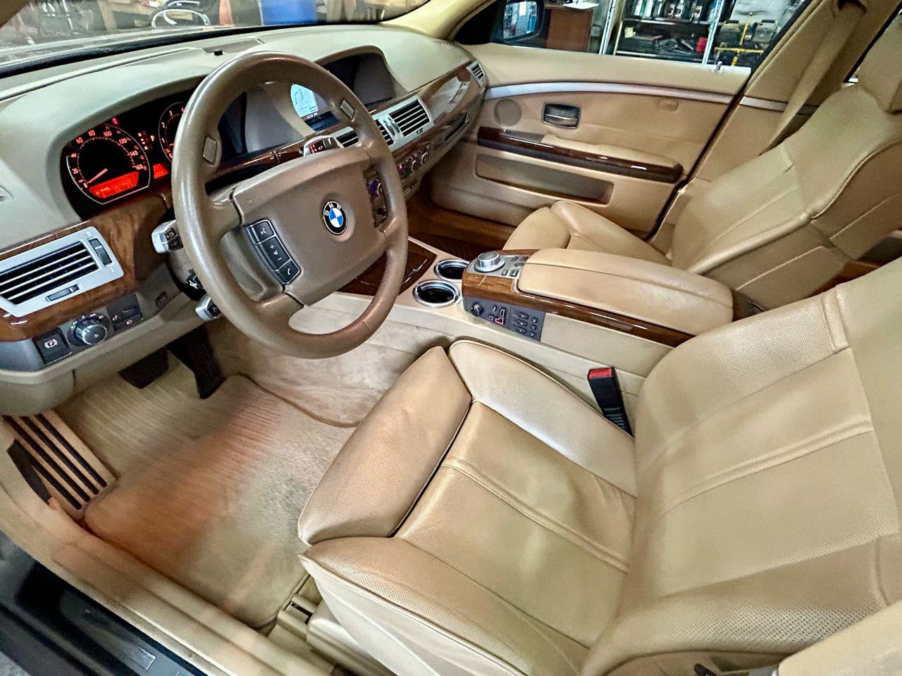 Used 2006 BMW 750Li RWD image 10