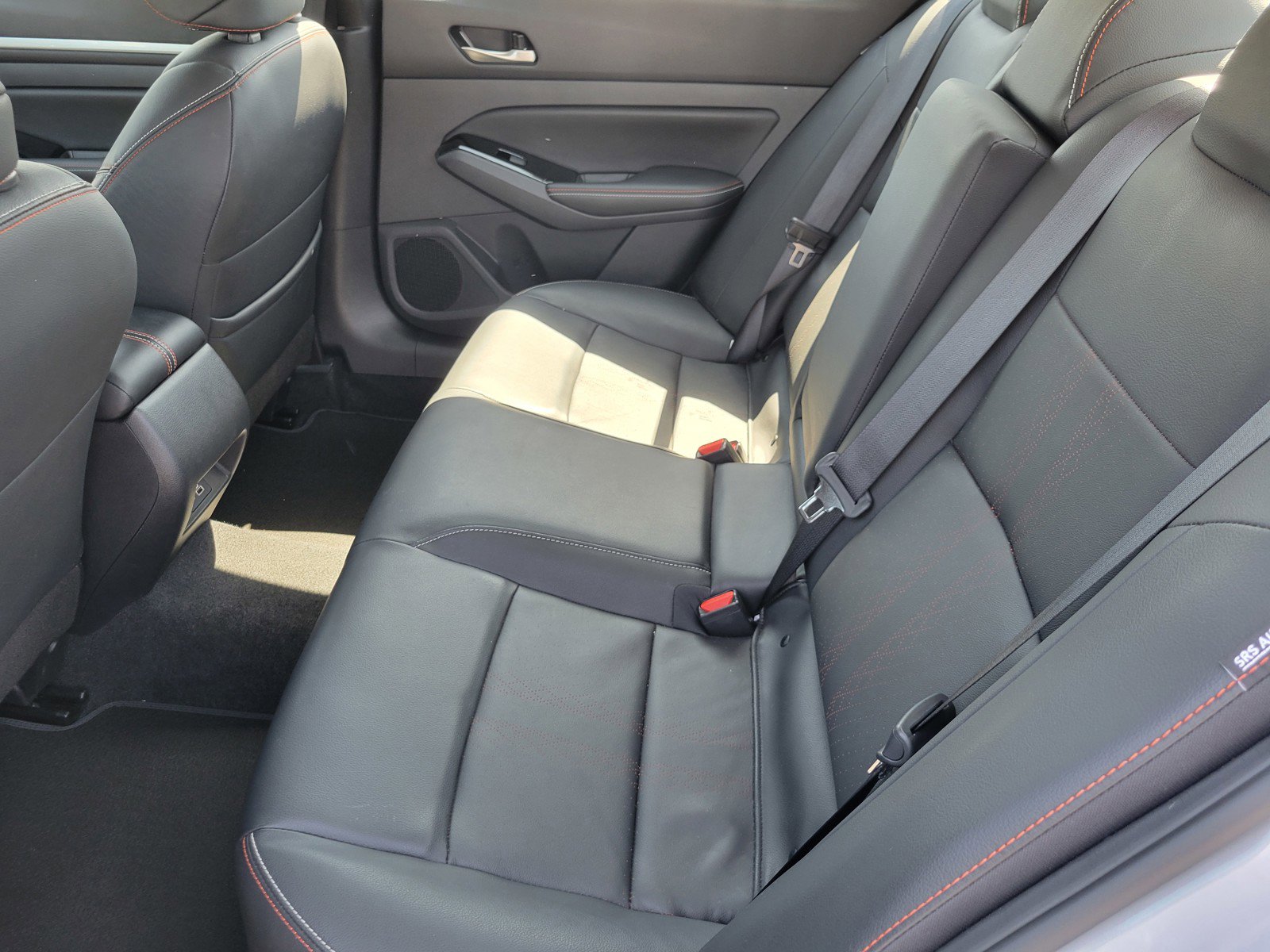 Used 2024 Nissan Altima 2.5 SR w/ SR Premium Package image 9