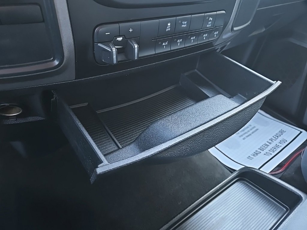 Used 2018 RAM 2500 Tradesman w/ Chrome Appearance Group image 62