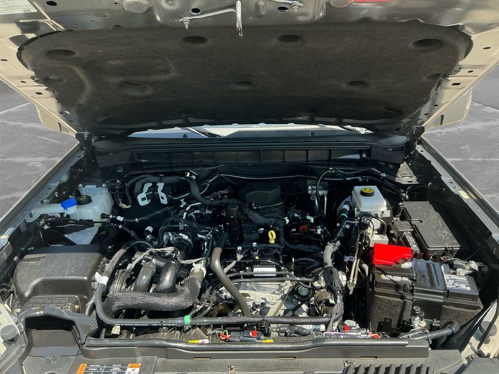 Used 2024 Ford Bronco Outer Banks image 18