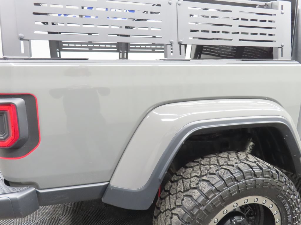 Used 2021 Jeep Gladiator Sport AWD/4WD image 27