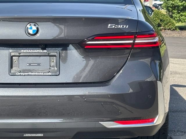 New 2027 BMW 530i xDrive w/ Premium Package AWD/4WD image 5