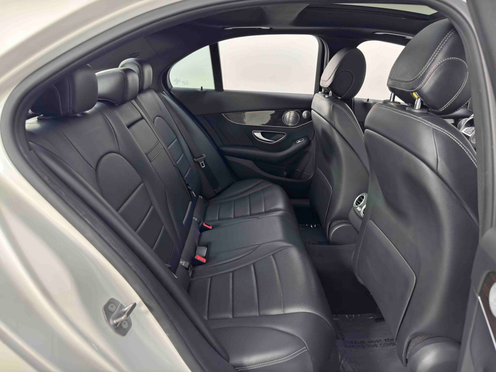 Used 2018 Mercedes-Benz C 300 Sedan image 39