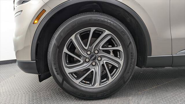 Used 2021 Lincoln Aviator 2WD image 28