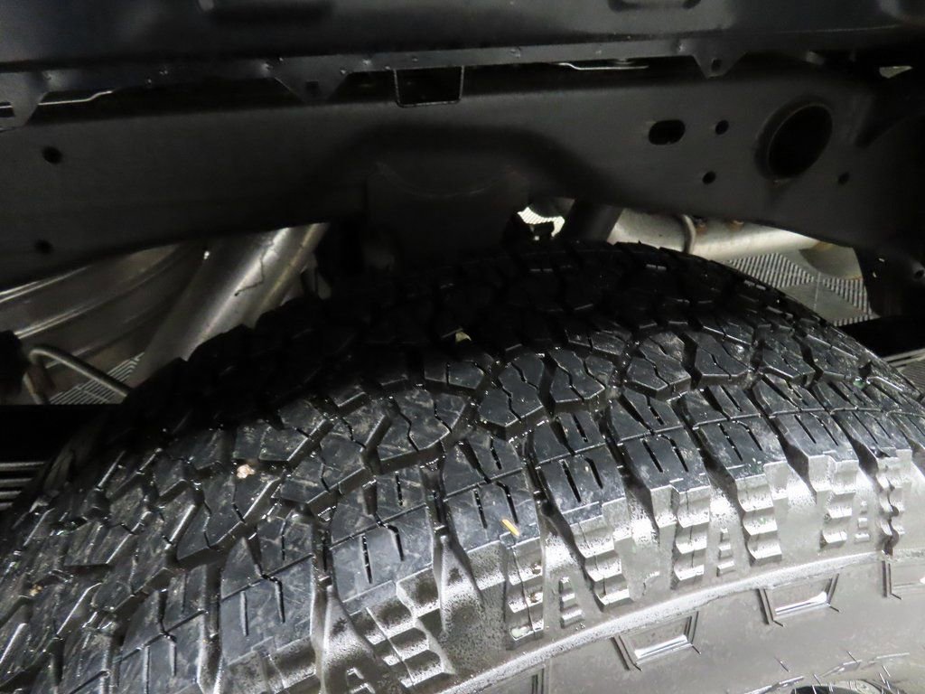 Used 2025 Chevrolet Silverado 2500 LT image 38