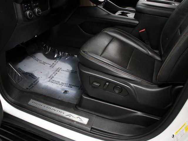 Certified 2021 Chevrolet Suburban High Country image 28
