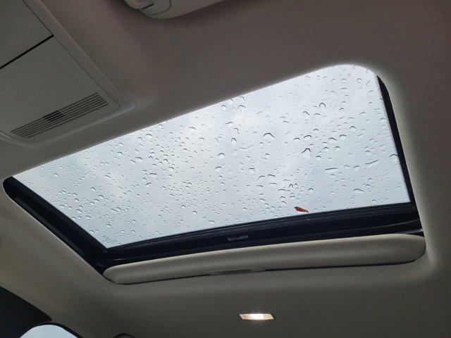 Used 2024 MAZDA CX-30 AWD 2.5 S w/ Preferred Package image 26