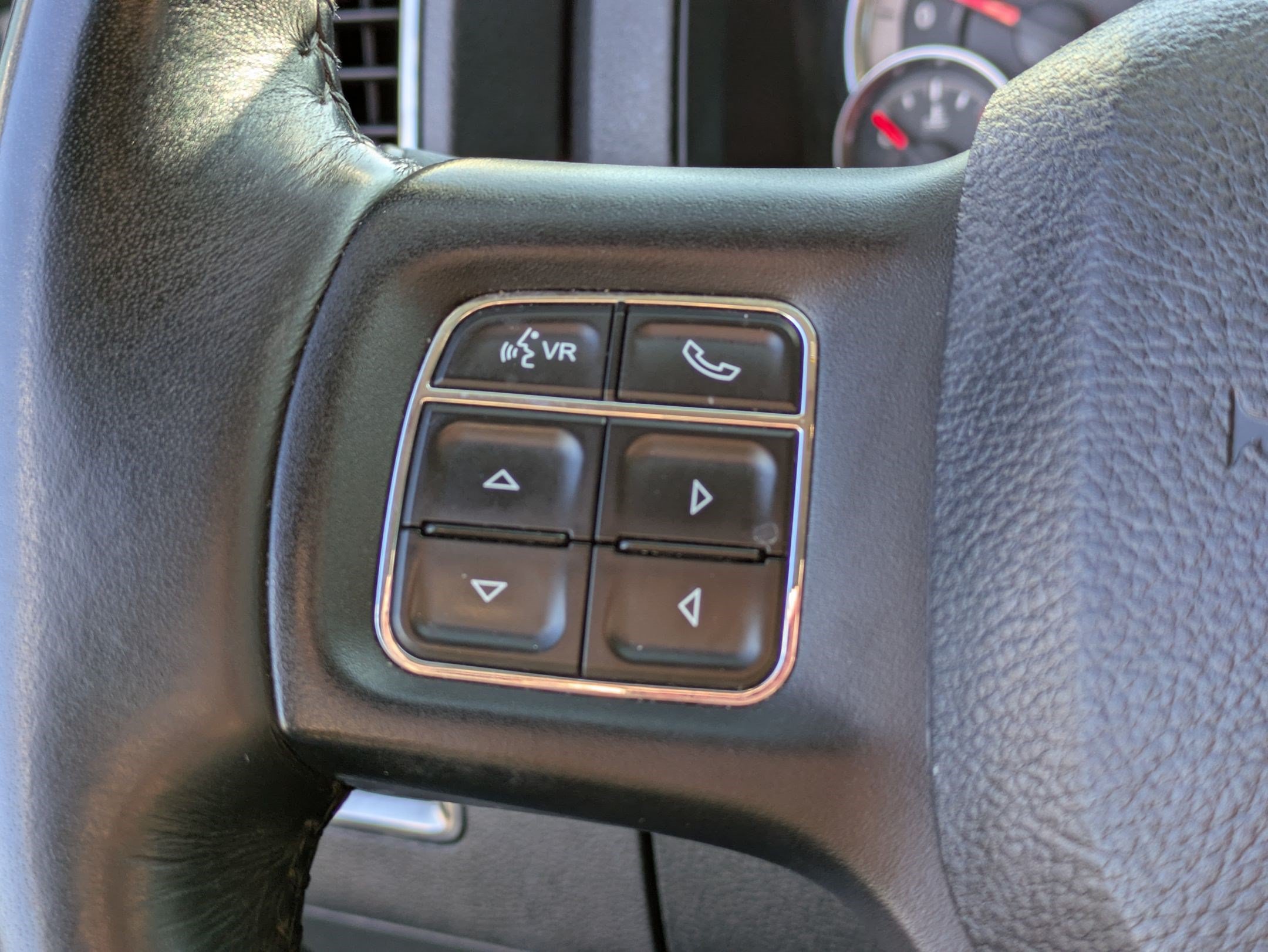 Used 2016 RAM 1500 Sport w/ Sport Premium Group AWD/4WD image 18