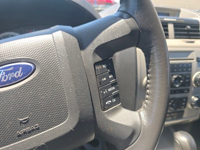 Used 2012 Ford Escape XLT AWD/4WD image 17