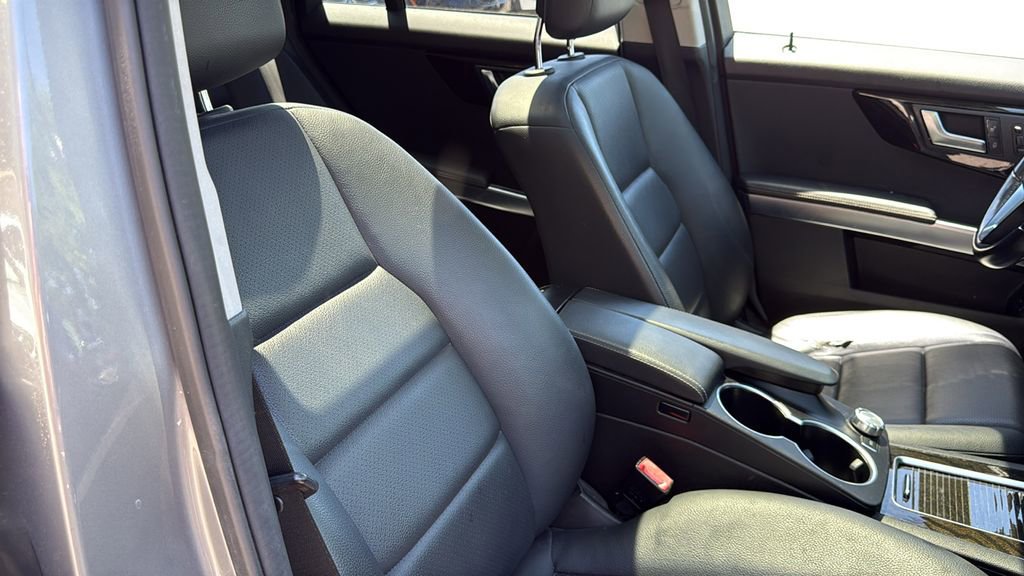 Used 2015 Mercedes-Benz GLK 350 4MATIC image 13