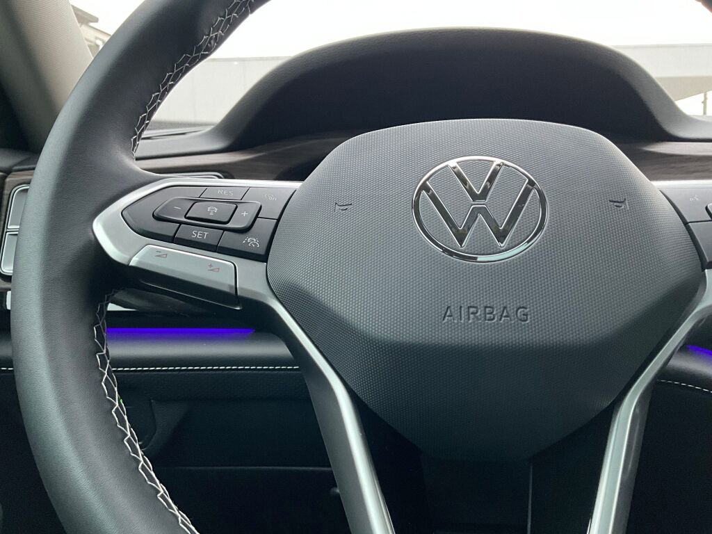 New 2025 Volkswagen Atlas SEL image 26