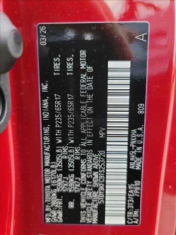 Used 2026 Toyota Sienna XLE AWD/4WD image 25