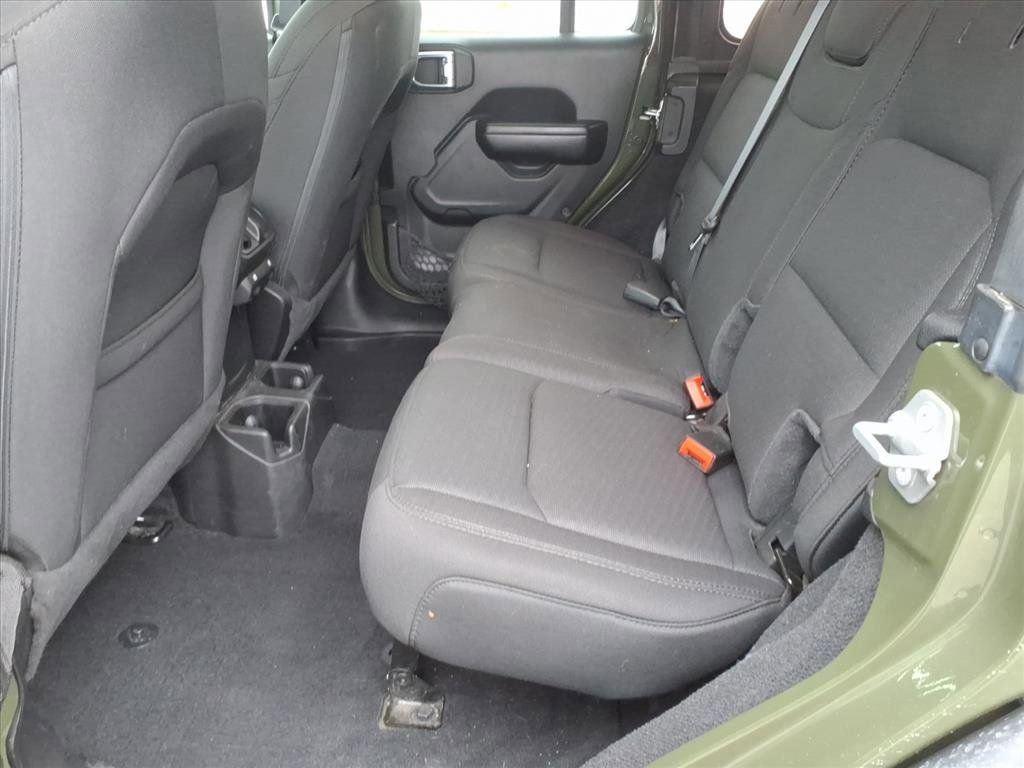 Used 2021 Jeep Wrangler Unlimited Sport image 13