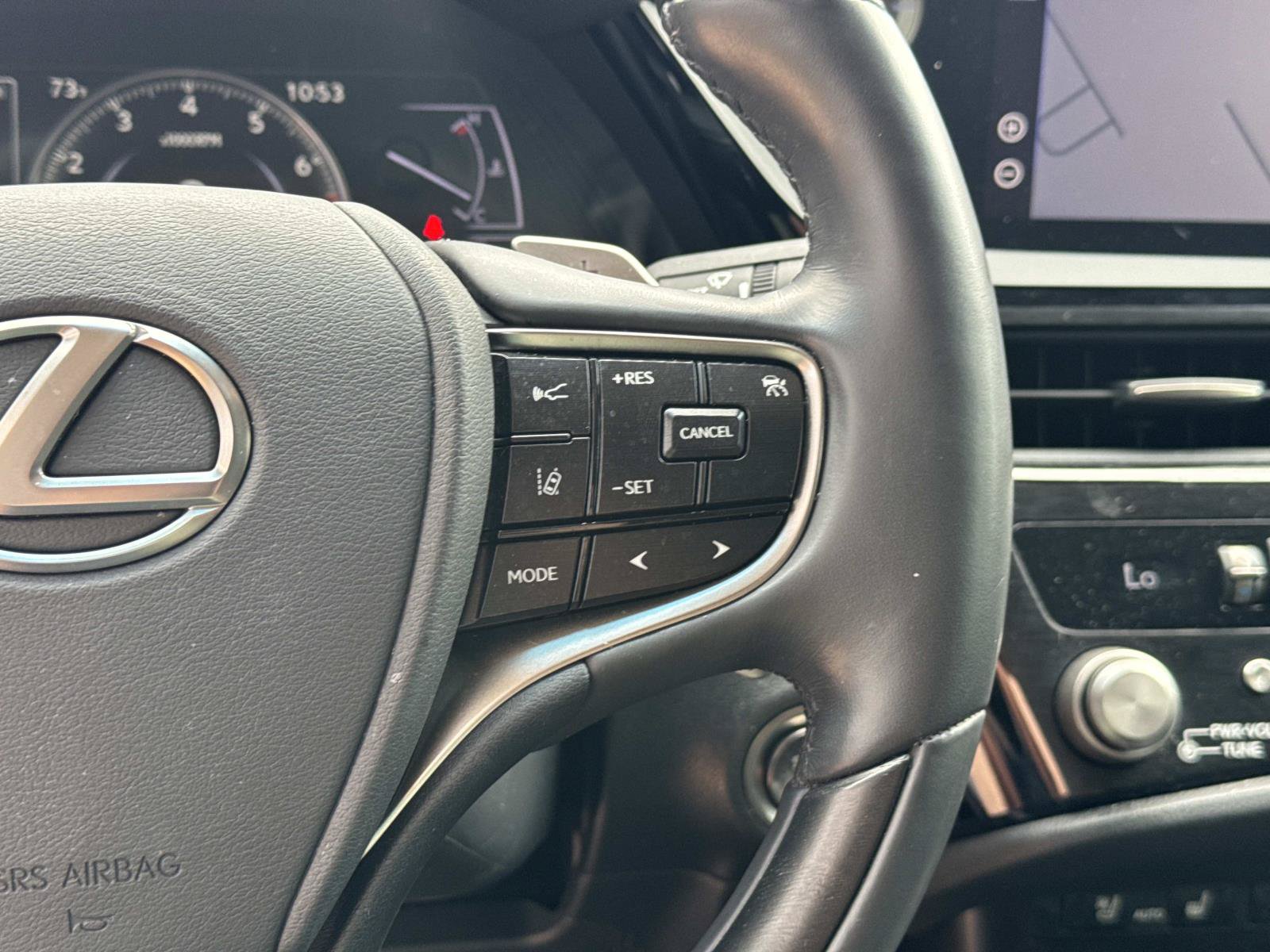 Certified 2022 Lexus ES 350 Ultra Luxury w/ Accessory Package 2 FWD image 61