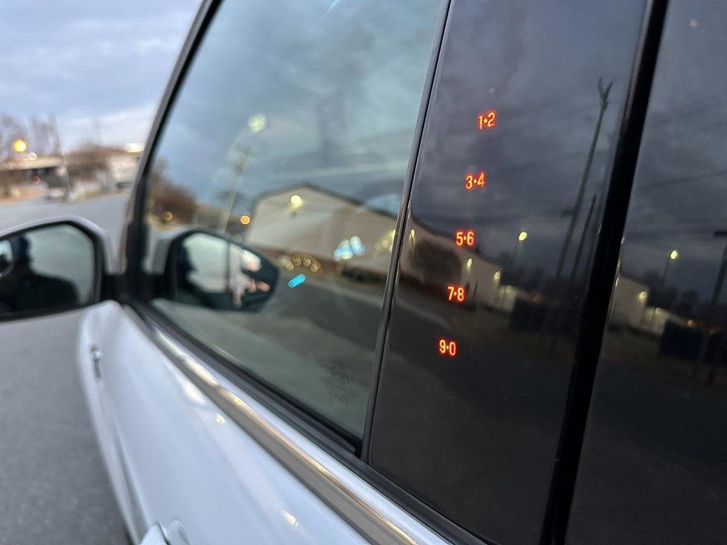 Used 2018 Ford Escape SE FWD image 17